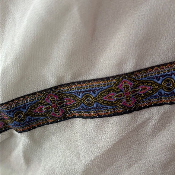 Top - Picture 4 of 5